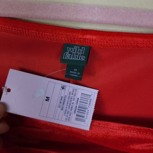 Wild Fable Long Sleeve Ruched Velvet Bodycon Dress in Red Size M - Picture 10 of 12